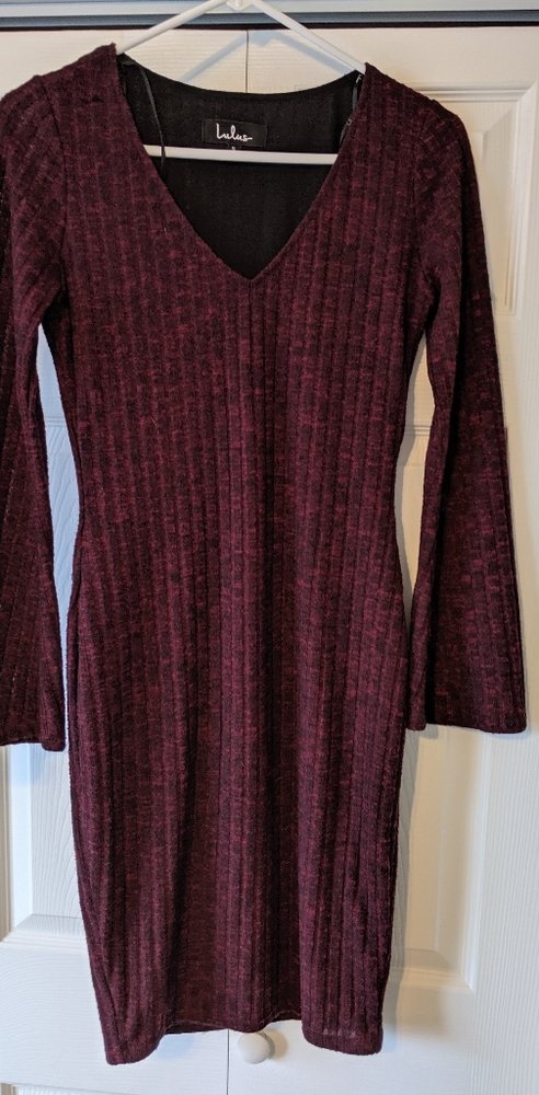 Lulus small wine colored long sleeve dress